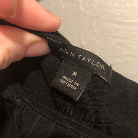 Ann Taylor Black One Shoulder Top - M - Picture 4 of 4